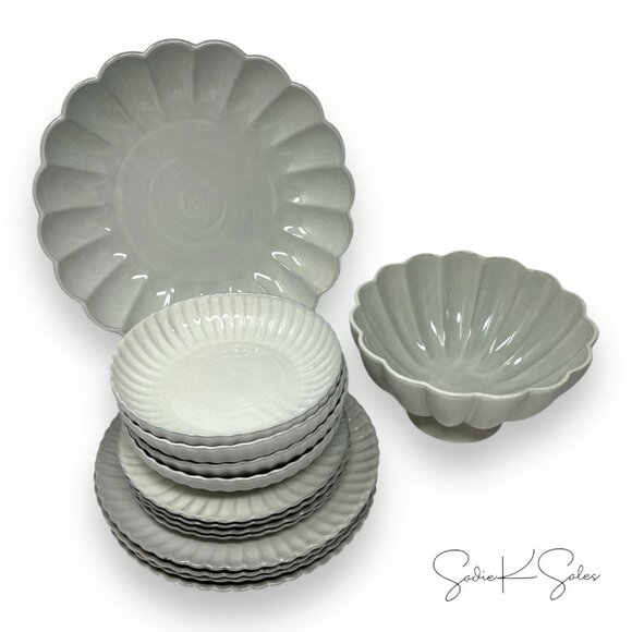 4pk 10.5" Scalloped Edge Stoneware Dinner Plates Cream - Hearth & Hand Magnolia - Picture 7 of 7